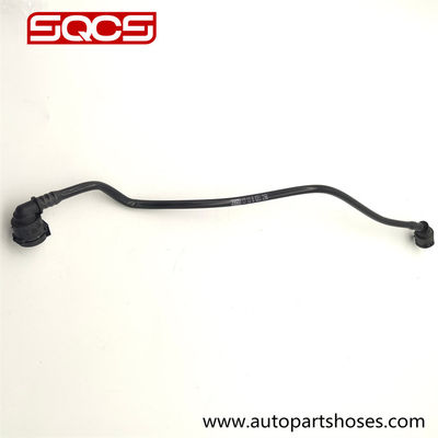 SQCS A17128551298の適用範囲が広い空気取り入れ口のホース17128551298 BMWの拡張タンク ホース